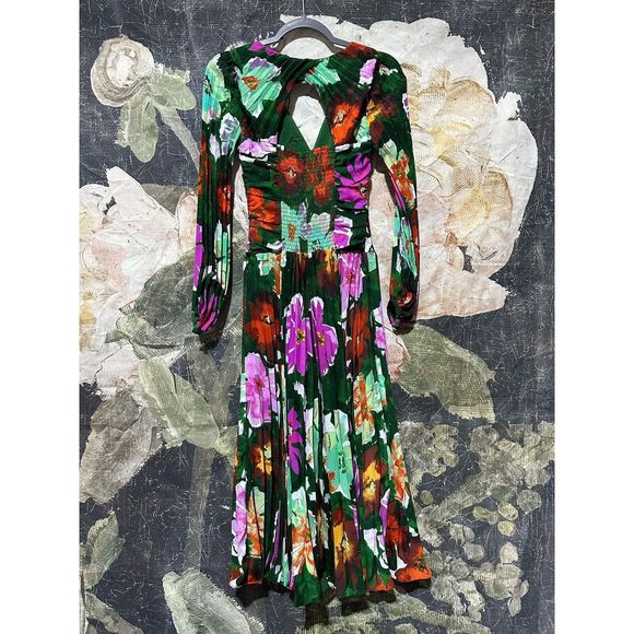 New Anthropologie By Anthropologie Pleated V-Neck Dress Size 0 - Picture 6 of 7